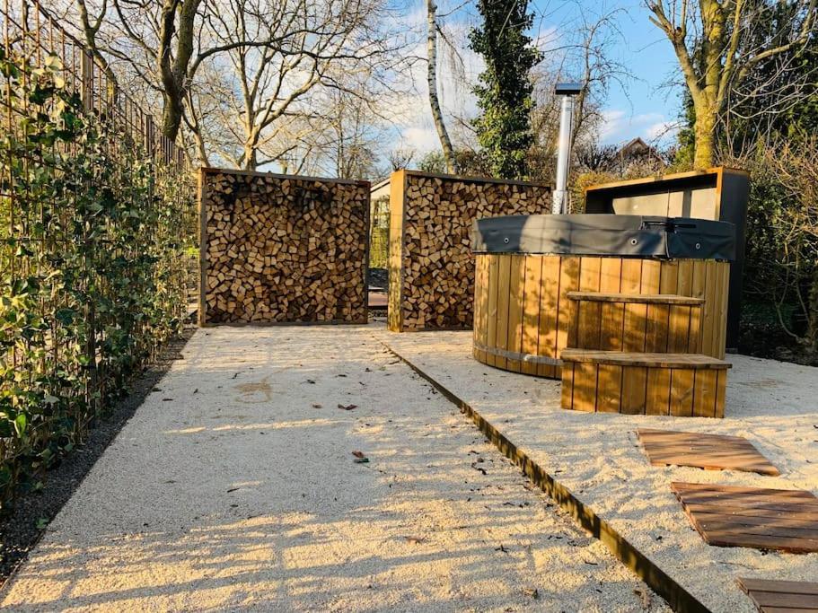 Tynil Saint Jean: Renovated Old Barn + Nordic Bath Villa Aubel Bagian luar foto